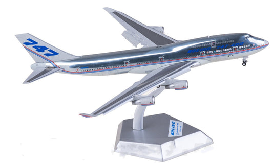 1:400 Patriot Boeing Boeing 747-400 Passenger Airplane Diecast Model