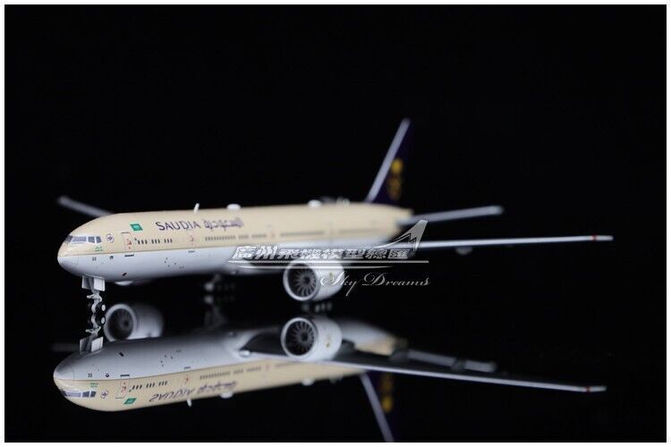 1:400 JC Wings Saudi Arabia BOEING 777-300ER Passenger Airplane Diecast Model