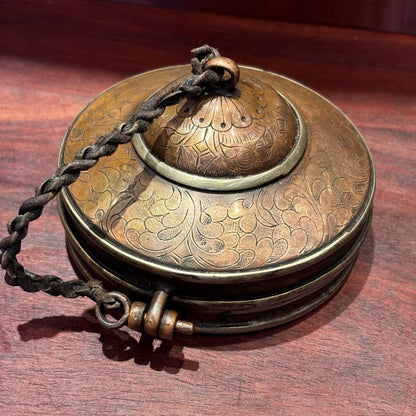 Vintage Handmade Nepalese Pure Copper Tingsha Case 8.5cm Buddhist Ritual Box