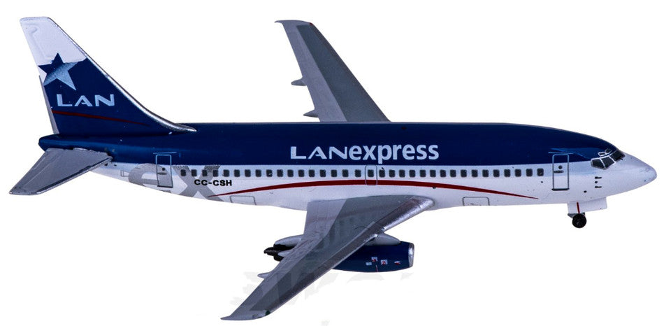 1:400 AeroClassics LANCHILE BOEING 737-200 Passenger Airplane Diecast Model