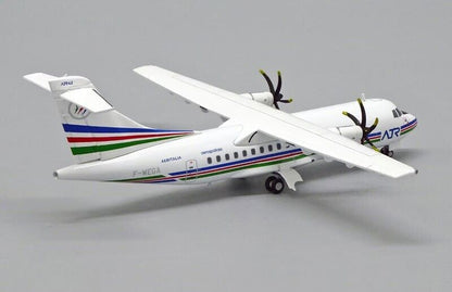 1:200 JC Wings ATR-42-300 Passenger Airplane Diecast Aircraft Plane Model
