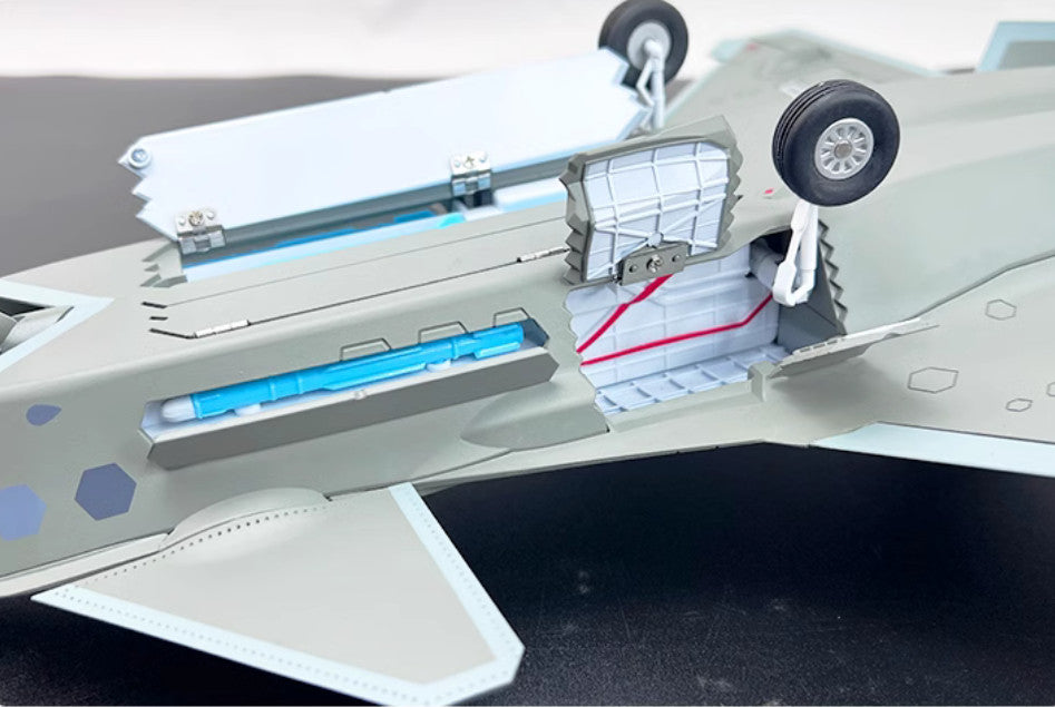 1:48 45CM China J-20 Stealth Fighter Jet Plane Diecast Military Aircraft Model