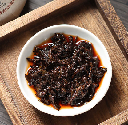 Yunnan Linchang Bingdao Ancient Tree Pu'er Tea Boiled Pu'er Tea-