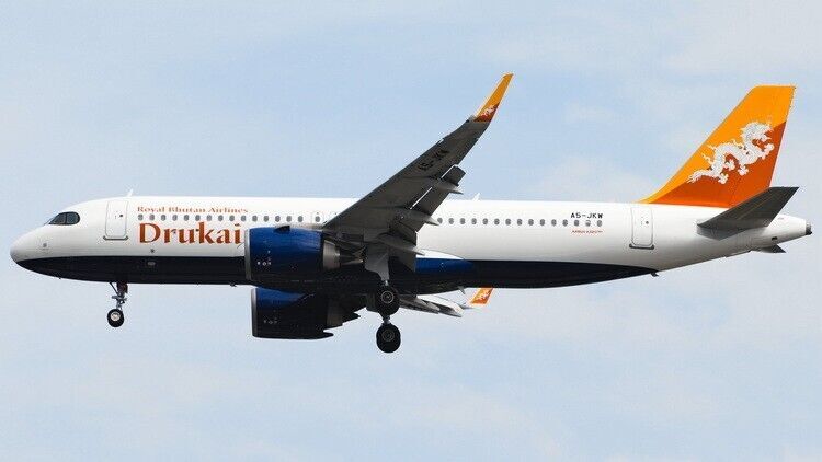 1:400 Phoenix Drukair AIRBUS A320neo Passenger Airplane Diecast Aircraft Model