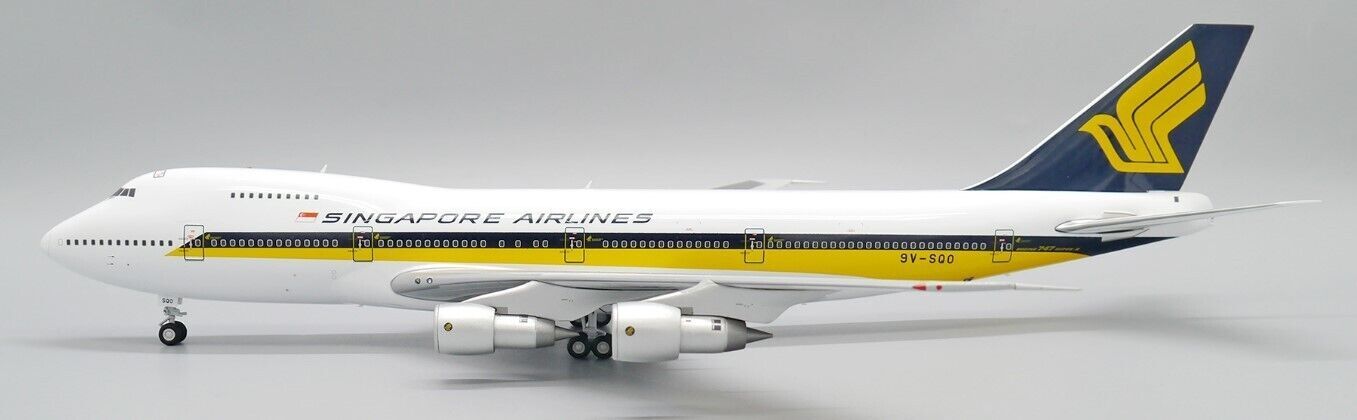 1:200 35CM JC Wings SINGAPORE AIRLINES BOEING 747-400 Airplane Diecast Model