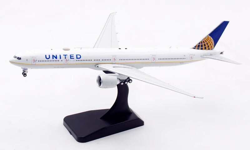 1:400 Aviation UNITED BOEING 777-300ER Passenger Aircraft Diecast Airplane Model