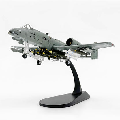 1:100 A-10 Thunderbolt II Warthog Attach Plane Model Diecast Fighter Aircraft