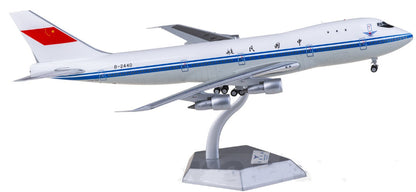 1:200 SQ Wings CAAC Boeing 747-200 B-2440 Passenger Airplane Diecast Model