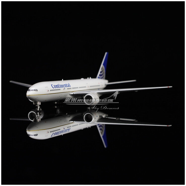 1:400 Phoenix Contiental BOEING 777-200ER Passenger Airplane Diecast Plane Model
