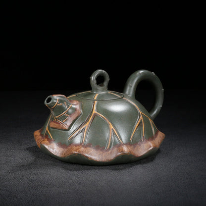 Chinese Yixing Zisha Clay Handmade Exquisite Teapot （荷叶 底款：蒋蓉）