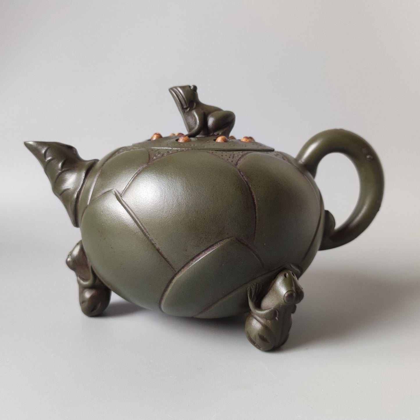 Vintage Chinese Yixing Purple Clay Teapot Zisha Ceramic Frog Lotus Teaware