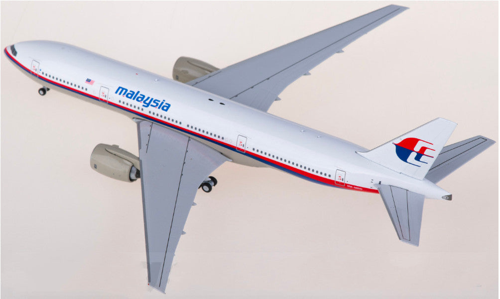 1:400 Bob Models Malaysia Airlines B777-200ER Passenger Airplane Diecast Model
