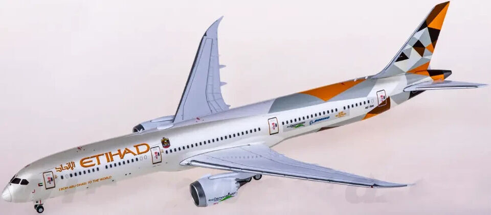 1:400 JC Wings ETIHAD BOEING 787-10 Passenger Aircraft Diecast Plane Model