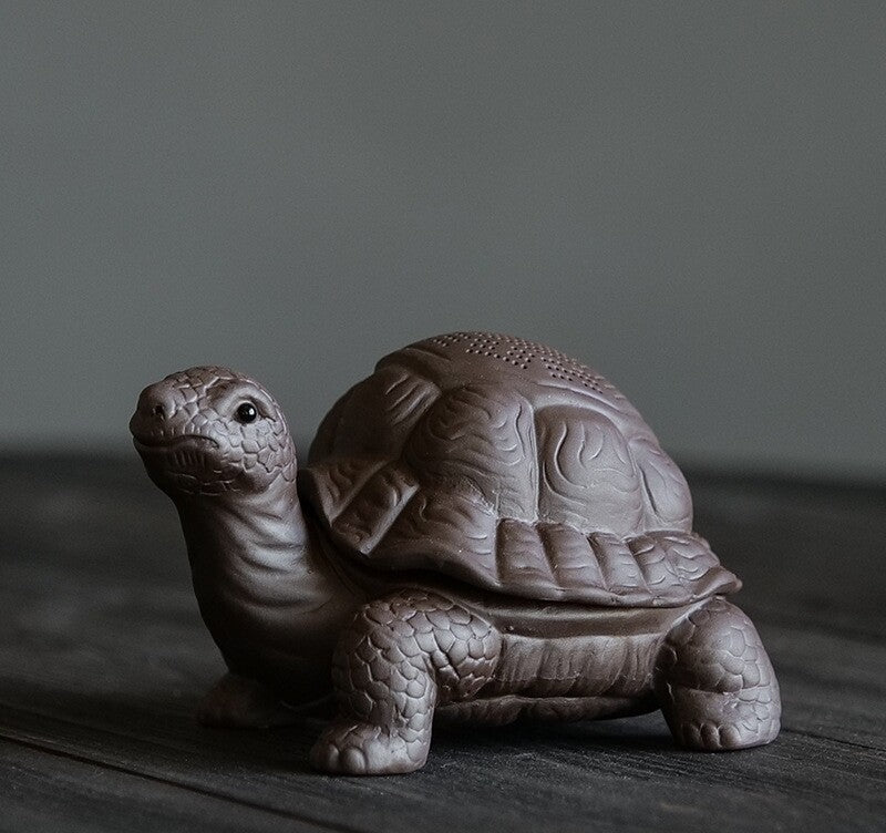 Creative Tea Pet Filter Net Turtle Statue Yixing Zisha Purple Clay Tea Play New