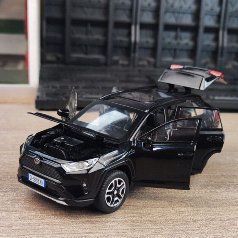 1:32 Toyota RAV4 SUV Diecast Model Car Toy Vehicle Sounds Lights Collection Gift