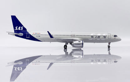 1:200 JC Wings SAS AIRBUS A321neo Passenger Airplane Diecast Aircraft Model