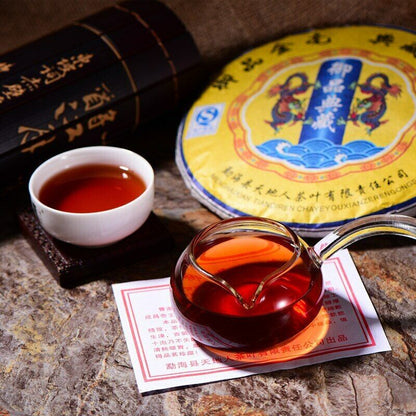 2008 Menghai TianDiRen Imperial Collection Golden Bud Tea Ripe Pu-erh Cake 357g