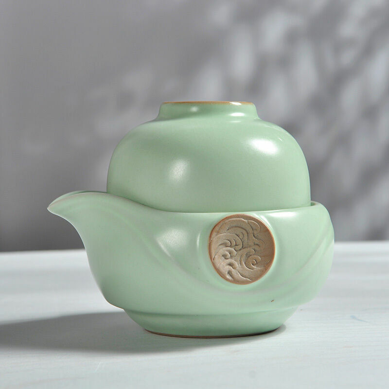 portable tea set porcelain tea pot with infuser gold fish statue on lid tea cups
