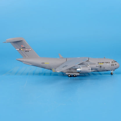1:400 GeminiJets United States Air Force C-17A Diecast Aircraft Model