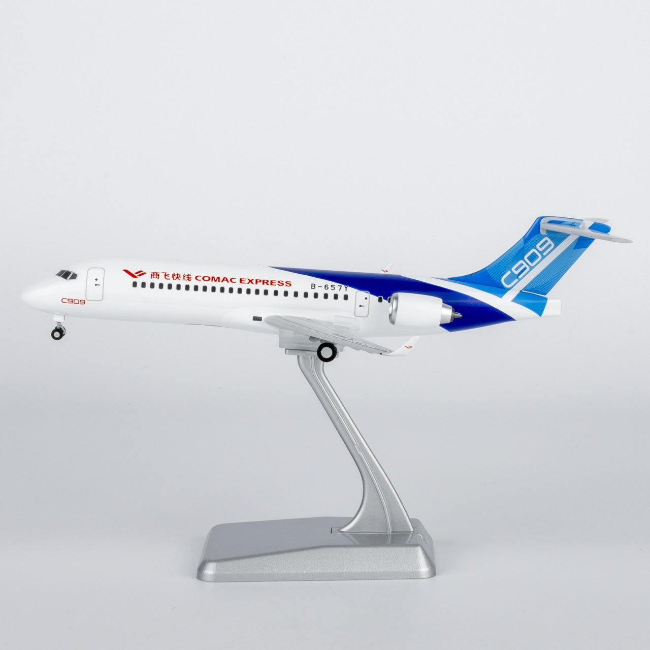 1:400 NGmodels Comac C909 Passenger Airplane Diecast Plane Model Collection