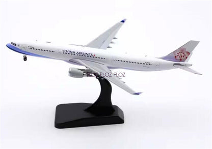 JC Wings China Airlines for Airbus A330-300 B-18302 1:400 Plane Pre-built Model