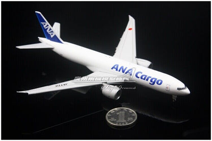 1:400 JC WINGS ANA Cargo BOEING 777-200F Airfreighter Diecast Flap Down Model