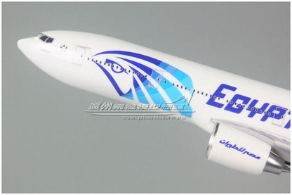 31CM EGYPT AIR BOEING 777 SU-GBR Passenger Airplane Resin Aircraft Plane Model