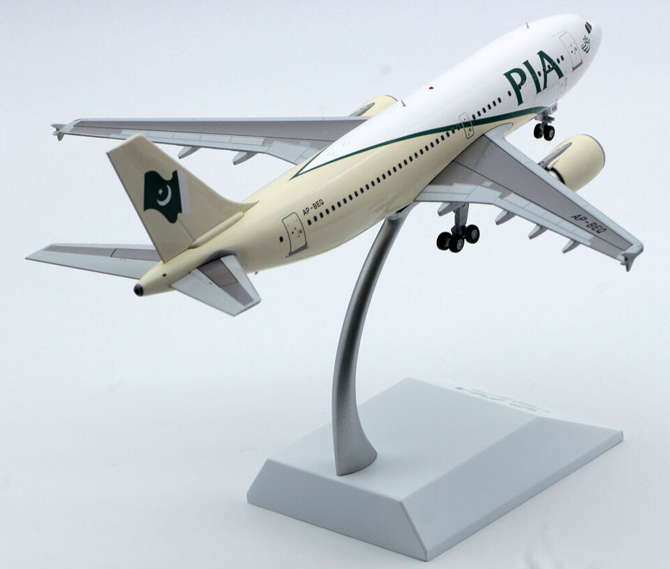 1:200 JC Wings PIA AIRBUS A310-300 Passenger Aircraft Diecast Airplane Model