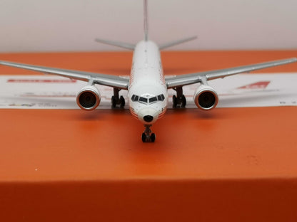 1:400 JC Wings FAT BOEING B757-200 Passenger Airplane Diecast Aircraft Model
