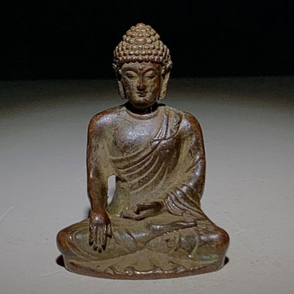 China's rural antique collection of old bronze Buddha statues of Sakyamuni