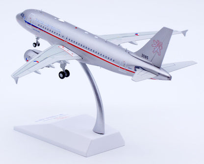 1:200 JC Wings CZECH AIR FORCE AIRBUS A319CJ Passenger Airplane Diecast Model