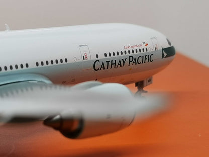 1:400 JC Wings CATHAY PACIFIC BOEING B777-200 Airplane Diecast Aircraft Model
