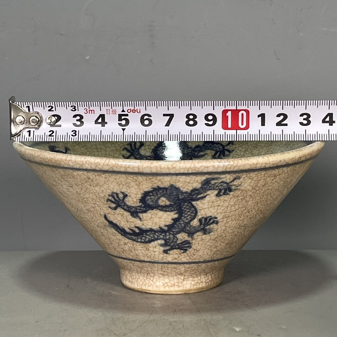 Chinese Dragon Pattern Porcelain Bowl Blue and White Porcelain