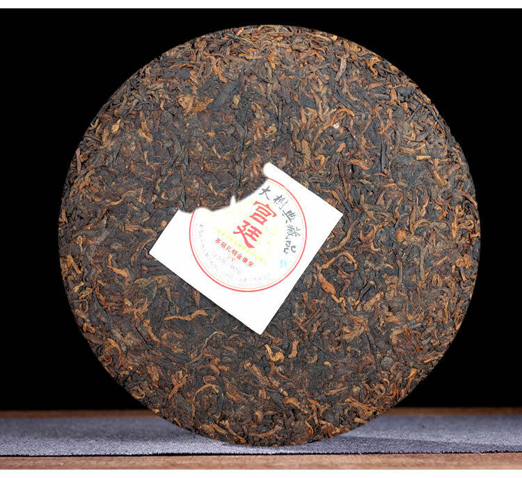 Menghai Heaven Earth Royal Big Tree Lao Ban Zhang Pu-erh Tea Cake 2006 357g Ripe