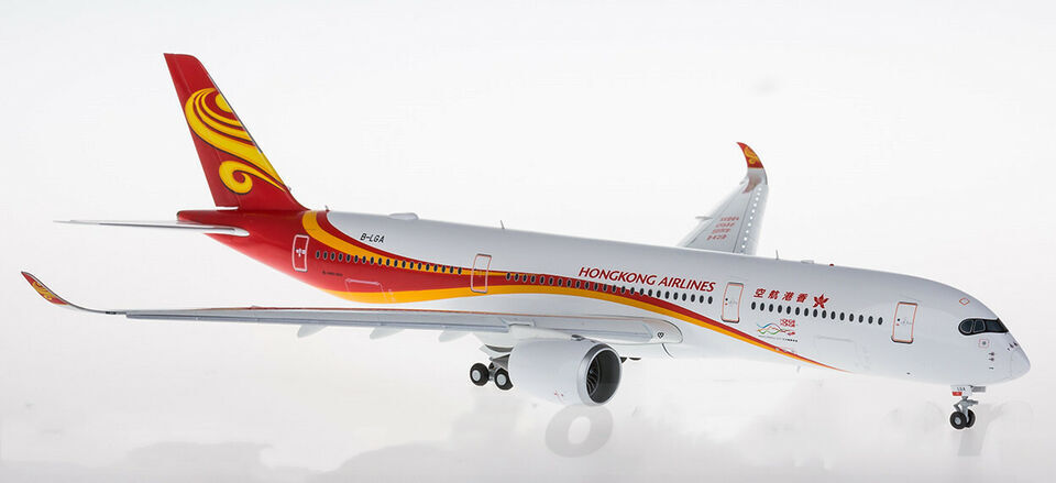 1:200 33CM JC Wings HONGKONG AIRLINES A350-900 Airplane Flap Down Diecast Model