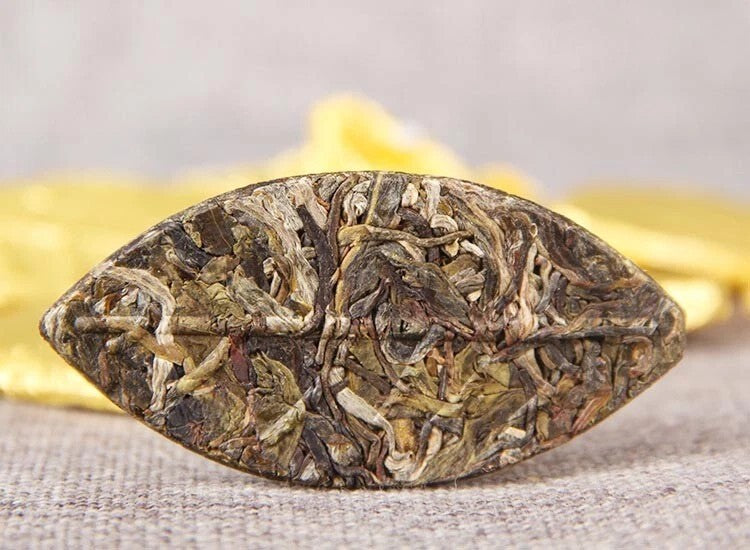 500g LaoBanZhang ancient puerh trees tea Gold leaf Raw pu-erh Uncooked puerh tea