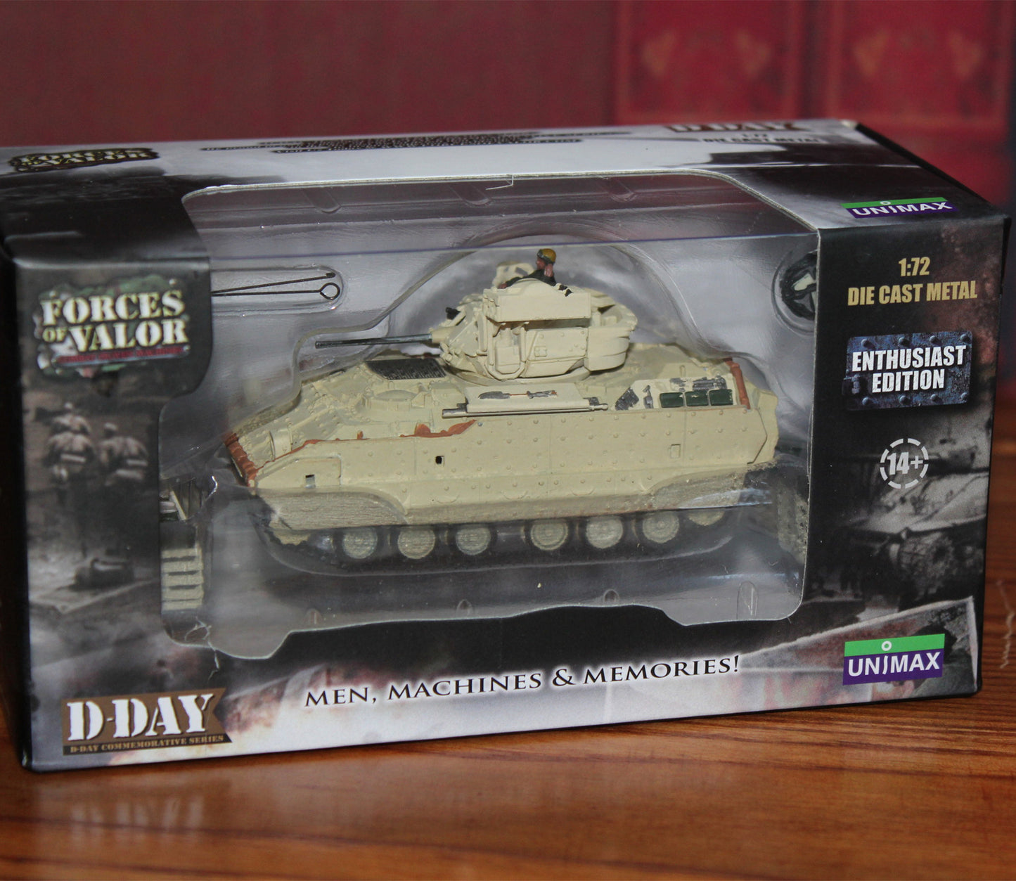 1:72 US M3A2 Bradley Main Battle Tank Collection Static Model Simulation