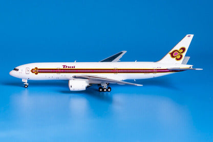 1:400 JC Wings Thai Airlines BOEING 777-200 Passenger Airplane Diecast Model