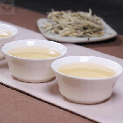 Natural White Tea Silver Needle Bai Hao Yin Zhen Fuding White Tea Cake 300g