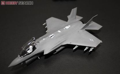 Academy 12507 1/72 F-35A Lightning II (Plastic model)