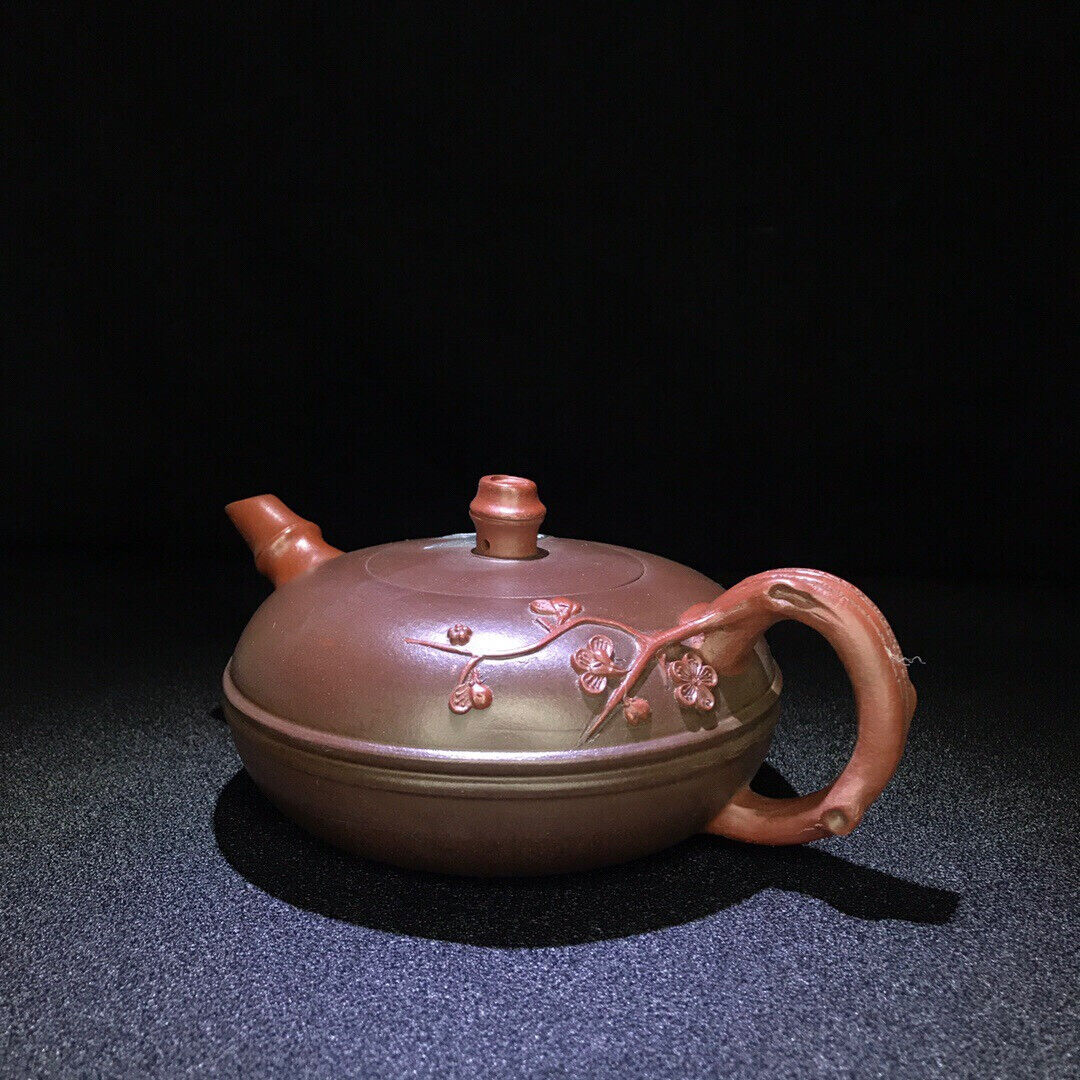 Chinese Yixing Zisha Clay Handmade Exquisite Teapot（双线梅花 底款：如图）