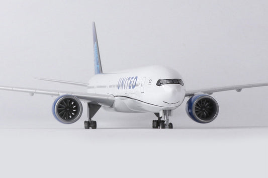 47CM 1:157 UNITED BOEING 777-300ER Airplane Landing Gears Resin Aircraft Model