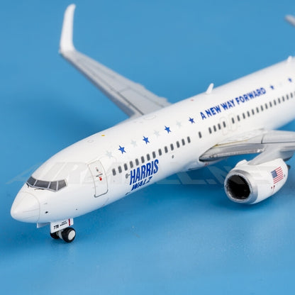 1:400 GeminiJets Harris-Walz Campaign Plane B737-800 Diecast Aircraft Model
