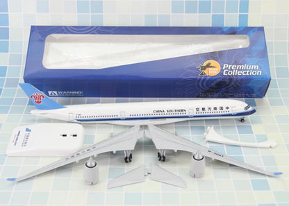 1:200 34CM RISESOON CHINA SOUTHERN AIRBUS A350-900 Airplane ABS Plastic Model