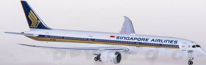 1:400 JC Wings SINGAPORE AIRLINES BOEING 787-10 Airplane Flap Down Diecast Model