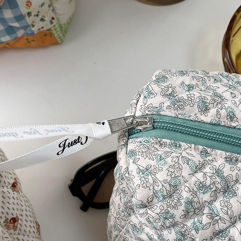Make Up Bag Portable Toiletry Bag Large Cosmetic Pouch Cotton Zipper Beauty Case