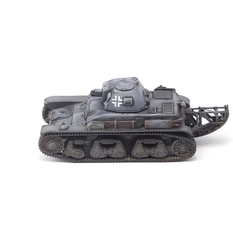 S-Model 1/72 German 35R731(f) Military Tank Finished Model Toys Ornament
