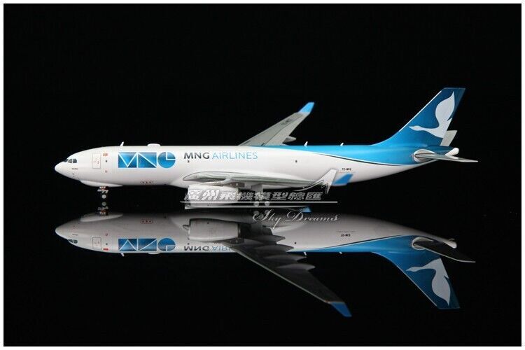 1:400 JC Wings MNG AIRLINES AIRBUS A330-200F Aircraft Diecast Airplane Model