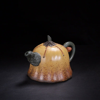 l-0Chinese Yixing Zisha Clay Handmade Exquisite Teapot （莲趣 底款：蒋蓉）