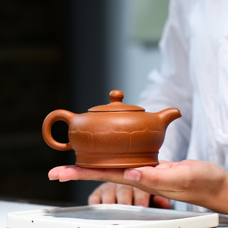 China Yixing Zisha Pottery Jiangpo Clay Handmade 230cc Lotus Flower Teapot